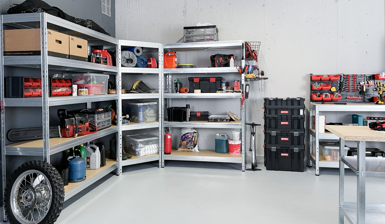 Organización de su garaje con la serie Garage de AR Shelving